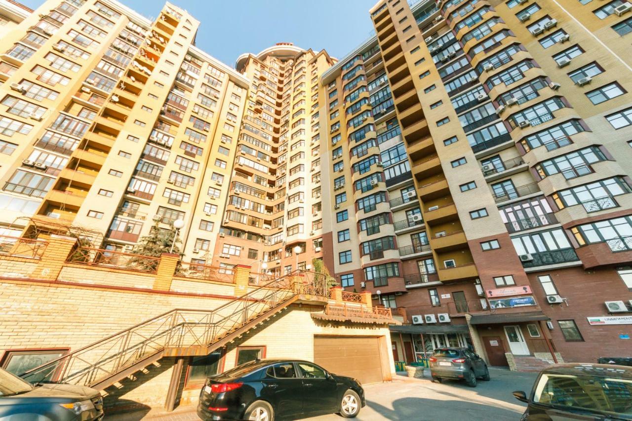 3 Комнатные Апартаменты В Центре Печерска Kiev Extérieur photo